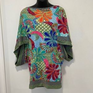Trina Turk Floral Multicolor Tunic Top Size XS Butterfly Sleeve